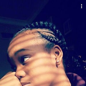 Meet your Posher, Amari